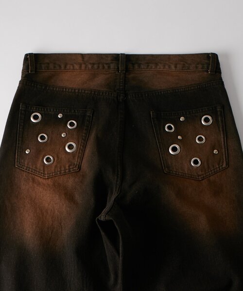 WHO'S WHO gallery(フーズフーギャラリー)の「アイレットスタッズスウィッチングブラストデニム(デニムパンツ・レディース・ネイビー/サックスブルー/ブラック・FREE)」の11枚目の写真