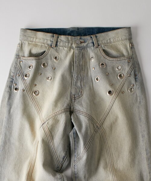 WHO'S WHO gallery(フーズフーギャラリー)の「アイレットスタッズスウィッチングブラストデニム(デニムパンツ・レディース・ネイビー/サックスブルー/ブラック・FREE)」の14枚目の写真