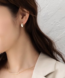【金属アレルギー対応】キャッチレスのぷっくりドロップフープフィットピアス