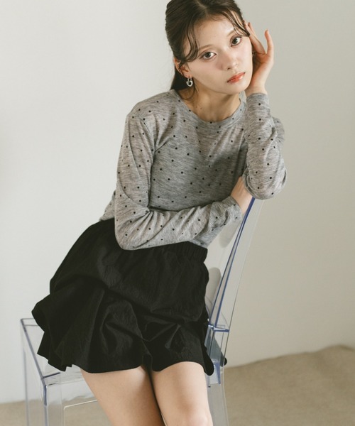 VANNIE U(ヴァニーユー)の「シアードットカットソー(Tシャツ/カットソー・レディース・ホワイト/グレー・FREE)」の2枚目の写真