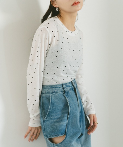 VANNIE U(ヴァニーユー)の「シアードットカットソー(Tシャツ/カットソー・レディース・ホワイト/グレー・FREE)」の6枚目の写真