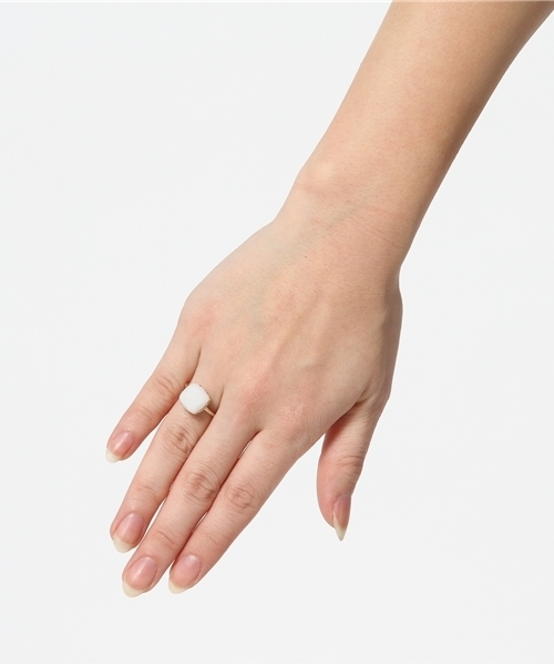 agete（アガット）の「K10リング（リング・レディース・ホワイト系その他・#11/#9）」の6枚目の写真