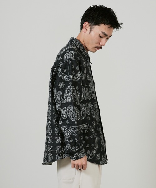 superNova.（スーパーノヴァ）の「superNova. Split yoke big shirt - Bandana jacquard  / SN-535A,SN-535B（シャツ/ブラウス・メンズ・ブラック/レッド・S/M）」の5枚目の写真