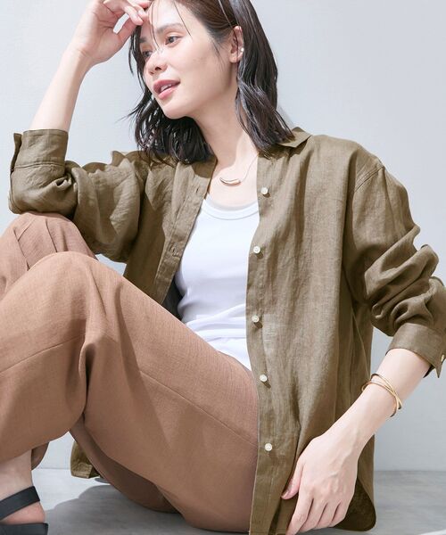 INDIVI(インディヴィ)の「【接触冷感/2WAY】カシュクールリネンシャツ(シャツ/ブラウス・レディース・ネイビー系2/ブルー系その他4/ブルー系その他/ブラウン系/ライトイエロー系/チャコールグレー/ホワイト/ブラウン系6・38/19/03/12/05/13/15 /34)」の3枚目の写真