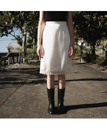 DEHEVE（デヘヴェ）の「Glossy Lace Skirt [Ivory]（スカート）」