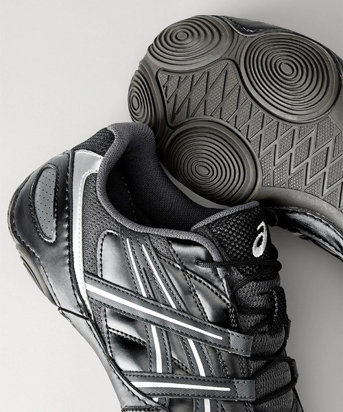 ASICS(アシックス)の「ASICS/アシックス/HYPERSYNC/1203A879-021(スニーカー・レディース・ブラック・23.5cm/24.0cm/25.0cm/24.5cm/25.5cm/26.0cm/23.0cm)」の6枚目の写真