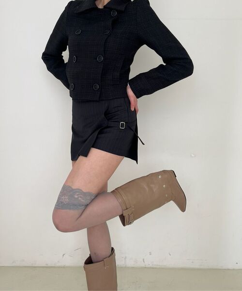 ASURA(アスラ)の「DOUBLE SHORT TWEED JACKET (BLACK)(テーラードジャケット・レディース・その他・OS)」の4枚目の写真