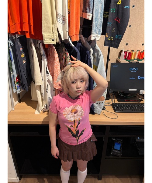 Desigual(デシグアル)の「タイトフィット マルガリータ Tシャツ(Tシャツ/カットソー・レディース・グリーン/レッド・S/M/L/XS/XL)」の2枚目の写真