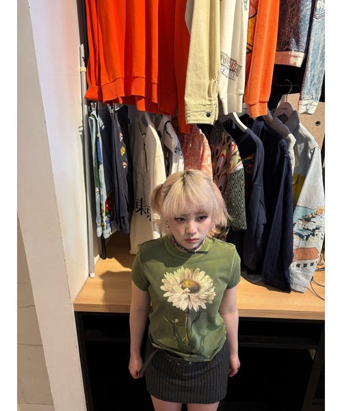 Desigual(デシグアル)の「タイトフィット マルガリータ Tシャツ(Tシャツ/カットソー・レディース・グリーン/レッド・S/M/L/XS/XL)」の8枚目の写真