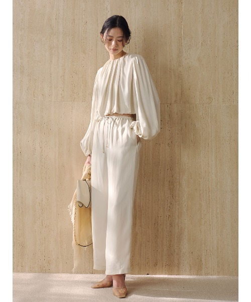 anuans（アニュアンス）の「キュプラリラクシーパンツ（その他パンツ・レディース・ブラック/キャメル/ベージュ系その他/ホワイト系その他・MEDIUM/SMALL）」の16枚目の写真