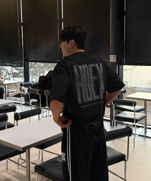 HDEX（エイチデックス）の「クラックプリンテッドトラックパンツ（ブラック）（その他パンツ・メンズ・ブラック・MEDIUM/LARGE/X-LARGE/2XL）」の4枚目の写真
