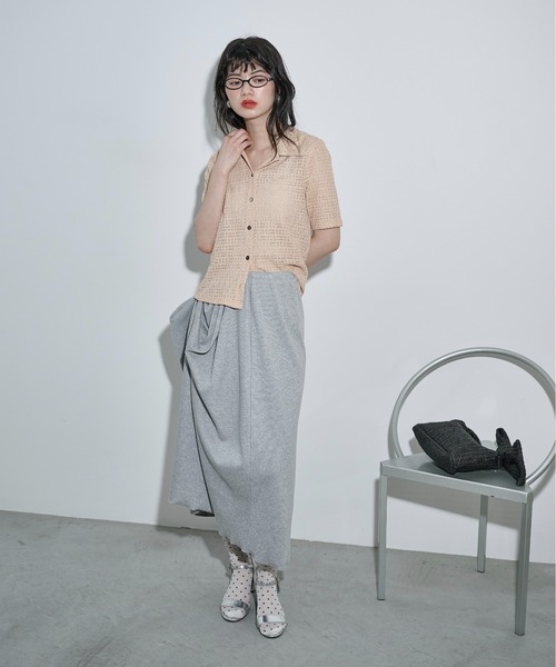 THE YOn（ザヨン）の「タックカラー針抜きジャガードハーフスリーブシャツ（シャツ/ブラウス・レディース・シャーベット/アイボリー/ブラック・FREE）」の20枚目の写真