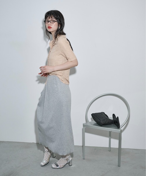 THE YOn（ザヨン）の「タックカラー針抜きジャガードハーフスリーブシャツ（シャツ/ブラウス・レディース・シャーベット/アイボリー/ブラック・FREE）」の19枚目の写真