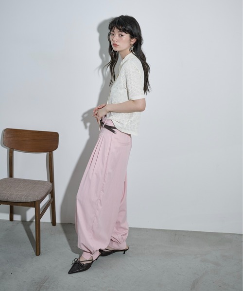 THE YOn（ザヨン）の「タックカラー針抜きジャガードハーフスリーブシャツ（シャツ/ブラウス・レディース・シャーベット/アイボリー/ブラック・FREE）」の9枚目の写真
