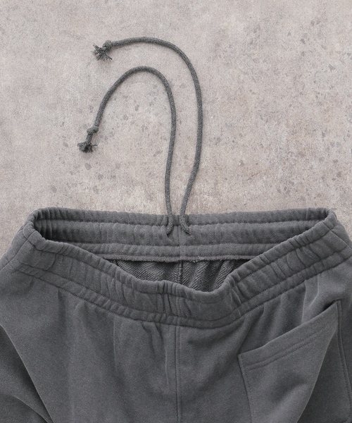 WEBHOUSE(ウェブハウス)の「【Geek Office / ギークオフィス】WEBHOUSE / Lace Bone Sweatpants(スウェットパンツ・レディース・グレー/ピンク・FREE)」の5枚目の写真