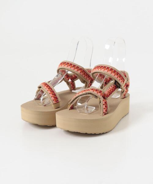 Teva(テバ)の「Teva EXCLUSIVE フラットフォーム ユニバーサル テッセラ(サンダル・レディース・ベージュ系その他・23/25/24)」の7枚目の写真
