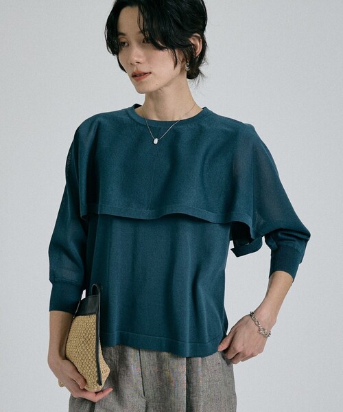 qualite（カリテ）の「【ケープ×タンクの2WAY仕様】シアーケープニット（ニット/セーター・レディース・オフホワイト/チャコールグレー/グリーン・フリー）」の3枚目の写真