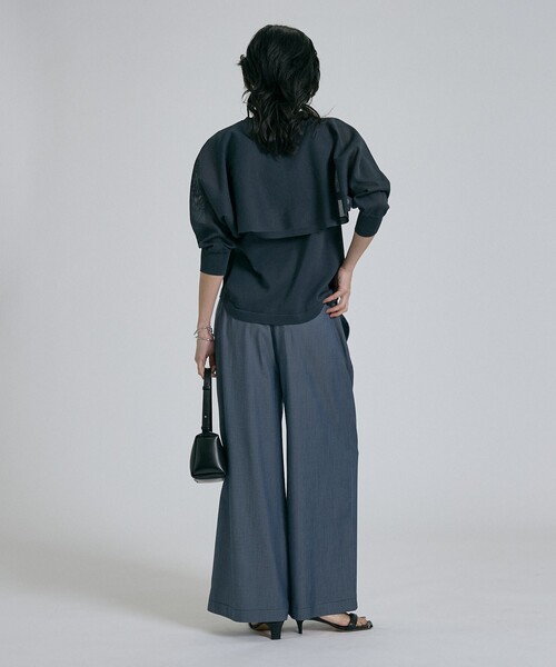 qualite（カリテ）の「【ケープ×タンクの2WAY仕様】シアーケープニット（ニット/セーター・レディース・オフホワイト/チャコールグレー/グリーン・フリー）」の13枚目の写真