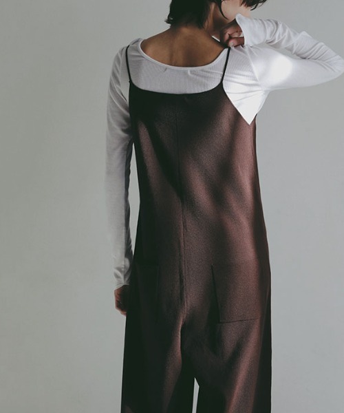 ETRE TOKYO（エトレトウキョウ）の「キャミソールニットオールインワン（つなぎ/オールインワン・レディース・ブラック/ブラウン・S/M）」の22枚目の写真