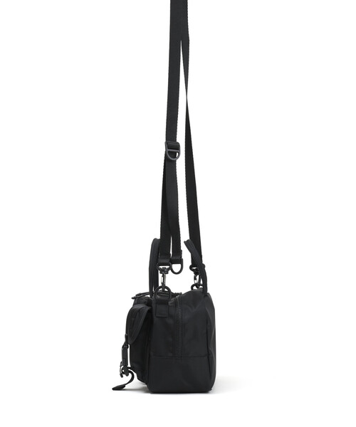 BAICYCLON by Bagjack（バイシクロン バイ バグジャック）の「限定展開 BAICYCLON/バイシクロン MULTI POCKET 2WAY BAG（ショルダーバッグ・メンズ・ブラック・ﾌﾘ-）」の3枚目の写真