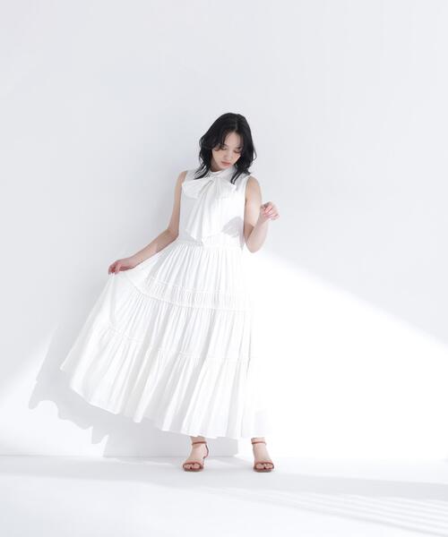 NATURAL BEAUTY BASIC（ナチュラルビューティーベーシック）の「バックリボンティアードワンピース（ワンピース・レディース・ダークブラウン/ブルー/オフホワイト・P/S/MEDIUM）」の6枚目の写真