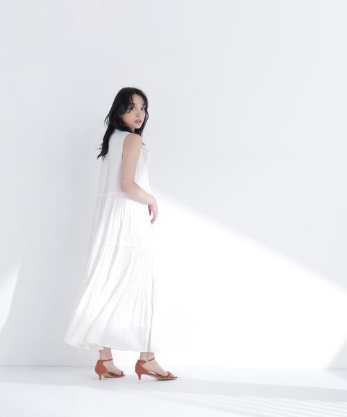 NATURAL BEAUTY BASIC（ナチュラルビューティーベーシック）の「バックリボンティアードワンピース（ワンピース・レディース・ダークブラウン/ブルー/オフホワイト・P/S/MEDIUM）」の8枚目の写真