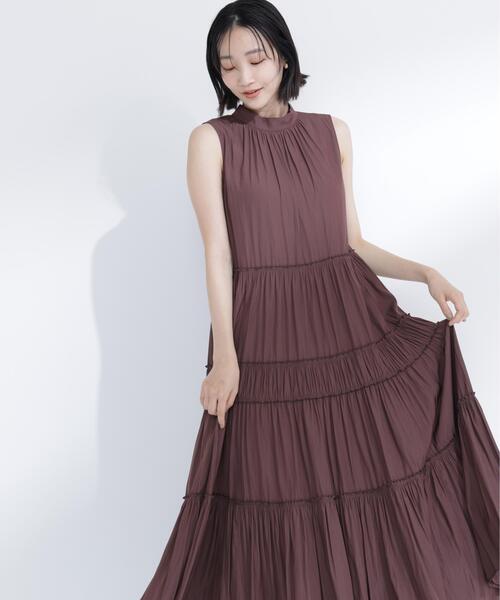 NATURAL BEAUTY BASIC（ナチュラルビューティーベーシック）の「バックリボンティアードワンピース（ワンピース・レディース・ダークブラウン/ブルー/オフホワイト・P/S/MEDIUM）」の17枚目の写真
