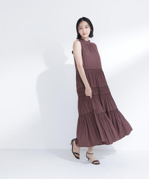 NATURAL BEAUTY BASIC（ナチュラルビューティーベーシック）の「バックリボンティアードワンピース（ワンピース・レディース・ダークブラウン/ブルー/オフホワイト・P/S/MEDIUM）」の18枚目の写真