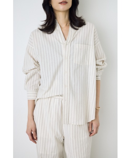 AZUL by moussy(アズールバイマウジー)の「フレンチリネンCOOLMAXアーバンリラックスシャツ(シャツ/ブラウス・レディース・イエロー/ベージュ/ストライプ/ブラック/オフホワイト・SMALL/MEDIUM)」の5枚目の写真