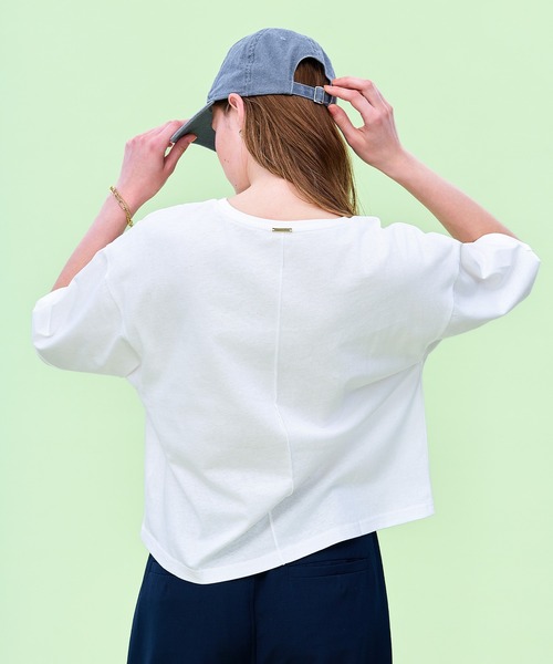 coca(coca)(コカ)の「袖ロールアップバックチャームTシャツ(Tシャツ/カットソー・レディース・チャコール/ホワイト・L/M/S)」の5枚目の写真