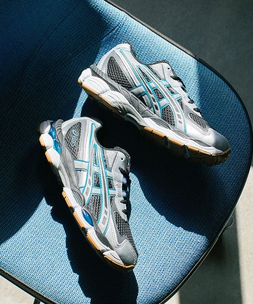 ASICS(アシックス)の「(asics)GEL-NYC2055(スニーカー・レディース・ブラック・23cm/24cm/25cm)」の1枚目の写真