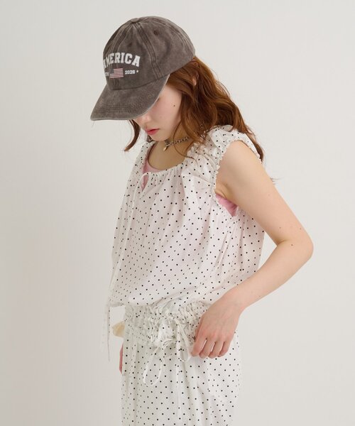 w closet(ダブルクローゼット)の「【セットアップ対応/ドット/無地】フリルギャザーノースリブラウス 夏服(シャツ/ブラウス・レディース・ホワイト系その他/オフホワイト/ブラック系その他/ブラック・FREE)」の7枚目の写真