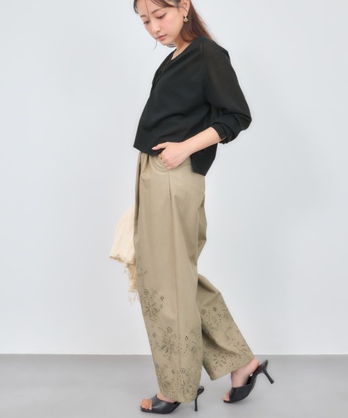 COHINA（コヒナ）の「シアーVネックカーディガン 【低身長・小柄女性】（カーディガン/ボレロ・レディース・グリーン/ブラック/ホワイト・ONE SIZE）」の20枚目の写真