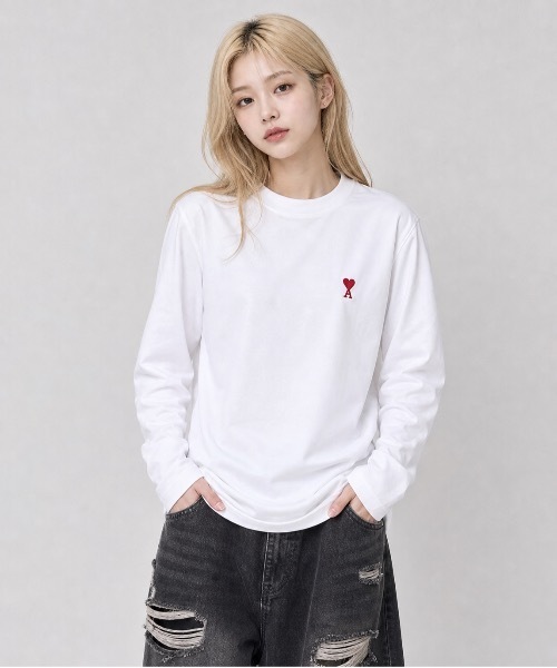 AMI Alexandre Mattiussi（アミアレクサンドルマテュッシ）の「【AMI PARIS】アミ パリス Small Heart Long Sleeve ワンポイント ロゴ ロンT / UTS205-726（Tシャツ/カットソー・メンズ・ホワイト/ブラック/グレー・MEDIUM/X-LARGE/LARGE/SMALL）」の9枚目の写真
