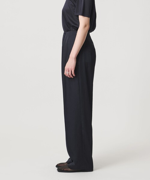 MARW UNITED ARROWS(マルゥ ユナイテッドアローズ)の「<MARW UNITED ARROWS>サテン ラップ パンツ(その他パンツ・レディース・ネイビー/ダークグレー・36/38)」の14枚目の写真