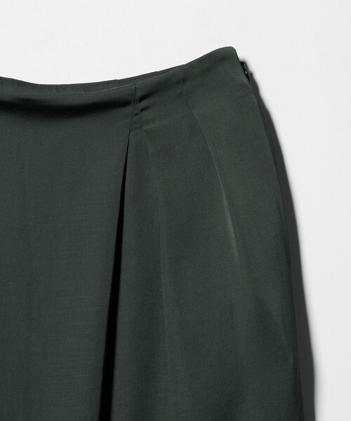 MARW UNITED ARROWS（マルゥ ユナイテッドアローズ）の「＜MARW UNITED ARROWS＞サテン ラップ パンツ（その他パンツ・レディース・ネイビー/ダークグレー・36/38）」の14枚目の写真