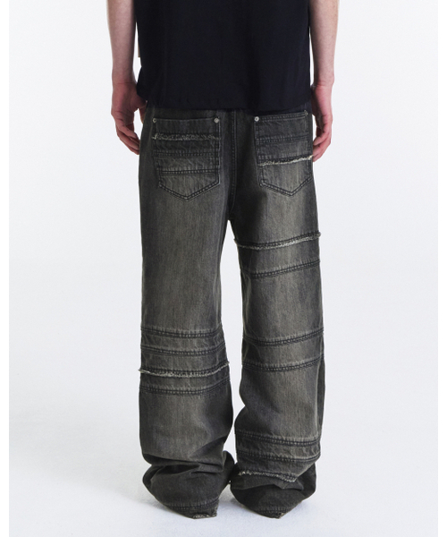 KICHUL（キチョル）の「Bind Raw Cut Straight Denim Pants (Black)（デニムパンツ・レディース・その他・SMALL/MEDIUM/LARGE）」の6枚目の写真