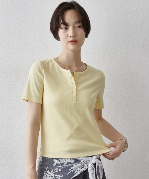 COLONY 2139（コロニートゥーワンスリーナイン）の「【WEB限定/リバイバル】ヘンリーネックテレコハーフスリーブTシャツ（Tシャツ/カットソー・レディース・レモンイエロー/オフホワイト/グレー/ブラック・FREE）」の6枚目の写真