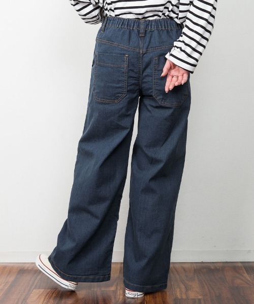 MARAI(マーライ)の「ウエストゴムストレッチデニムベイカーパンツ(デニムパンツ・レディース・ネイビー/ブルー/ワンウォッシュ・LL/4L/3L/M/L)」の4枚目の写真