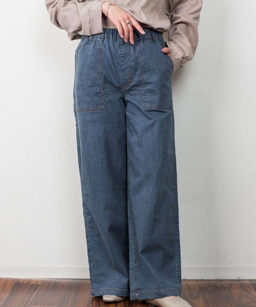 MARAI(マーライ)の「ウエストゴムストレッチデニムベイカーパンツ(デニムパンツ・レディース・ネイビー/ブルー/ワンウォッシュ・LL/4L/3L/M/L)」の16枚目の写真