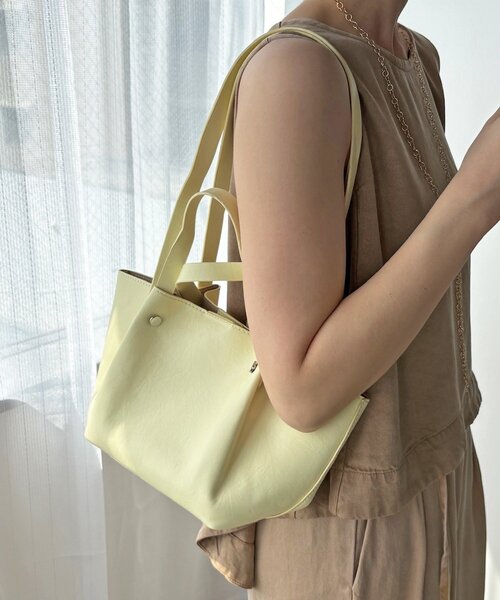DouDou(ドゥドゥ)の「ロングショルダーバッグ(ショルダーバッグ・レディース・イエロー/ブラック/オフホワイト・FREE)」の3枚目の写真