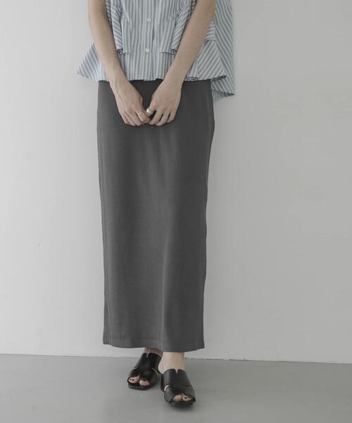 URBAN RESEARCH Sonny Label(アーバンリサーチサニーレーベル)の「接触冷感リブタイトスカート(スカート・レディース・チャコールグレー/ブラック・FREE)」の2枚目の写真