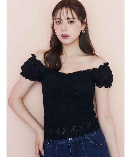 CALNAMUR(カルナムール)の「カップインフリルブラウス(Tシャツ/カットソー・レディース・ブラック/アイボリー・FREE)」の1枚目の写真