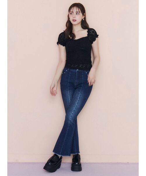 CALNAMUR(カルナムール)の「カップインフリルブラウス(Tシャツ/カットソー・レディース・ブラック/アイボリー・FREE)」の10枚目の写真