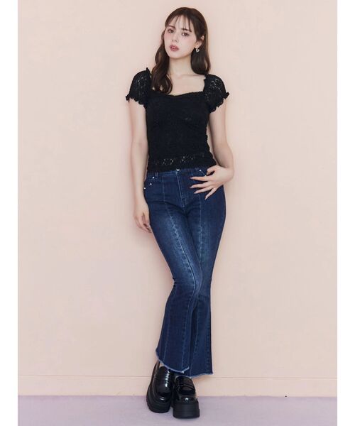 CALNAMUR(カルナムール)の「カップインフリルブラウス(Tシャツ/カットソー・レディース・ブラック/アイボリー・FREE)」の16枚目の写真