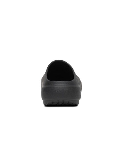 OOFOS（ウーフォス）の「【OOFOS（ウーフォス）】Oocloog+（サンダル・レディース・ブラック・24/23/25）」の10枚目の写真
