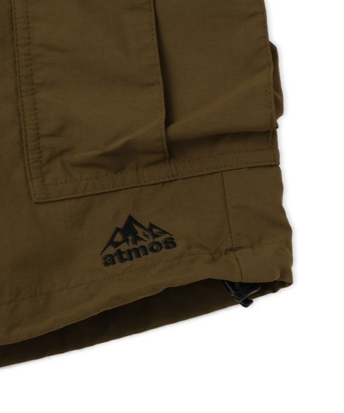Columbia(コロンビア)の「Columbia x atmos Baggy Cargo Shorts / コロンビア x アトモス バギー カーゴ ショーツ【SP】(その他パンツ・メンズ・ブラック/カーキ・M/L/XL)」の4枚目の写真