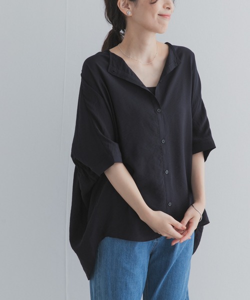 URBAN RESEARCH DOORS(アーバンリサーチドアーズ)の「バックシャーリングドルマンブラウス(シャツ/ブラウス・レディース・ライトグレー/ブラック/ブルー・FREE)」の5枚目の写真
