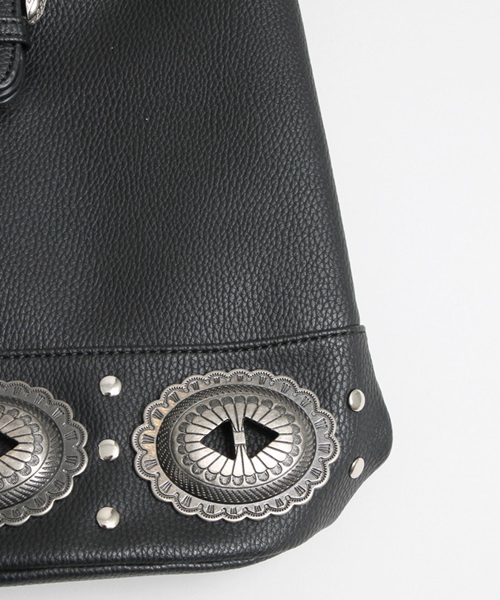 WEGO（ウィゴー）の「DISPARK/コンチョショルダーバッグ（ショルダーバッグ・レディース・キャメル/ブラック・FREE）」の7枚目の写真