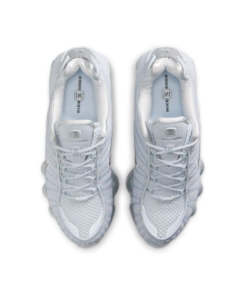 NIKE(ナイキ)の「NIKE Shox TL(ナイキ ショックス TL)(スニーカー・レディース・ブルー系/ブラウン系・26.5cm/27cm/27.5cm/28cm/28.5cm/29cm/23.5cm/24cm/24.5cm/25cm/25.5cm/26cm/23cm)」の16枚目の写真